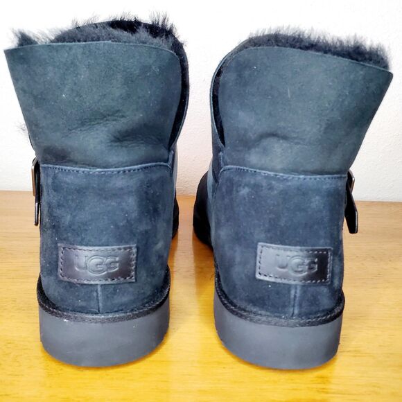 UGG Romely Short Buckle Suede Shearling Boots Casual Comfy Womens SZ 11.5 - Picture 4 of 12
